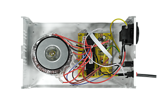 AVR SLIM 1000RW